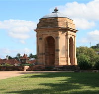 Windsor War Memorial Park - Accommodation Gladstone