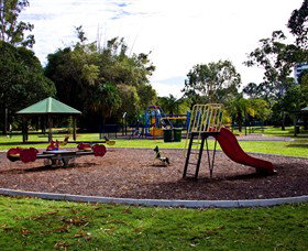 Cascade Gardens - Accommodation Gladstone 0