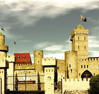 Sunshine Castle Bli Bli - Accommodation Gladstone