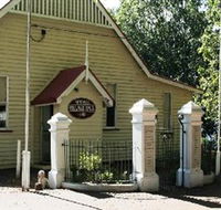 Montville Memorial Precinct - Accommodation Gladstone