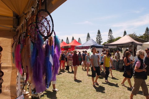 Broadbeach Beachfront Markets - Accommodation Gladstone 2