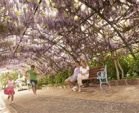 Laurel Bank Park - Accommodation Gladstone 0