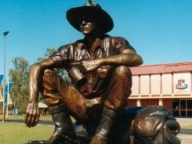 Adventure Way - Accommodation Gladstone 0
