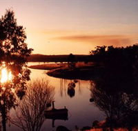 Bundoora Dam - Accommodation Gladstone
