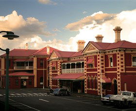 Historic Walk Through Mort Estate - Accommodation Gladstone 0