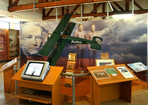 Waltzing Matilda Centre - Accommodation Gladstone 1