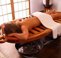 Red Hill Spa - Accommodation Gladstone
