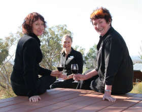 Morrisons Of Glenrowan - Accommodation Gladstone 0