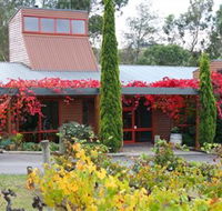 Fergusson Winery  Restaurant - Accommodation Gladstone