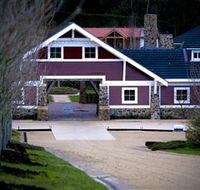 Ocean Eight Vineyard  Winery - Accommodation Gladstone