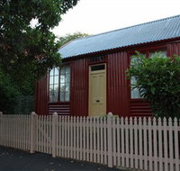 19th Century Portable Iron Houses - Accommodation Gladstone