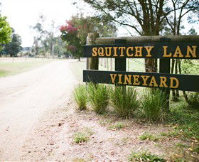 Squitchy Lane Vineyard - Accommodation Gladstone 0
