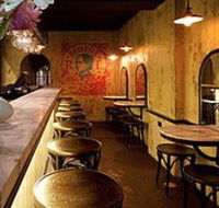 Red Lily Cocktail Bar - Accommodation Gladstone