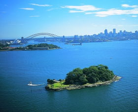 Clark Island - Accommodation Gladstone 0