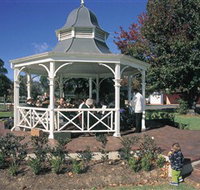Muir House Art Gallery - Accommodation Gladstone