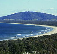 Sir Charles Kingsford Smith Memorial and Lookout - Accommodation Gladstone