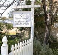 Mayfield Vineyard Cellar Door - Accommodation Gladstone
