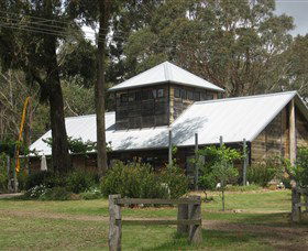 Yerrinbool NSW Accommodation Gladstone