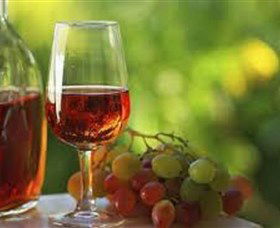 Long Rail Gully Winery - Accommodation Gladstone 0