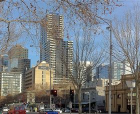 TheatreStreet - Accommodation Gladstone 1
