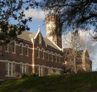 Saint Clement's Retreat and Conference Centre - Accommodation Gladstone