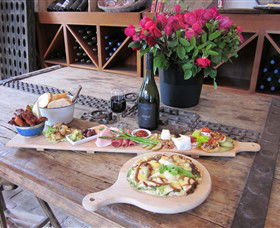 Leura Park Estate - Accommodation Gladstone 2
