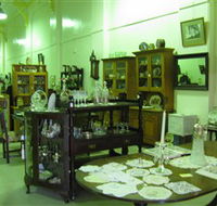 Glenleigh Antiques - Accommodation Gladstone