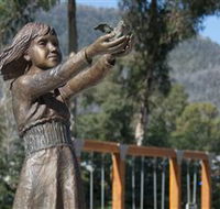 Marysville Kin Playspace - Accommodation Gladstone