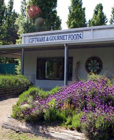 Bowning NSW Accommodation Gladstone