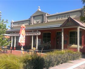 Walwa General Store - Accommodation Gladstone 0