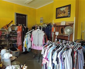 Walwa Community Shop - Accommodation Gladstone 1