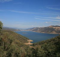 Burrinjuck Dam - Accommodation Gladstone