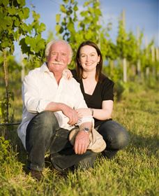 Helm Wines - Accommodation Gladstone 0