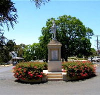 Goombungee War Memorial - Accommodation Gladstone