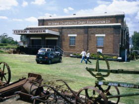 Clifton QLD Accommodation Gladstone