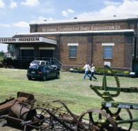 Clifton Historical Museum - Accommodation Gladstone