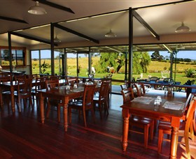 Eastview Estate - Winery, Brewery And Distillery - Accommodation Gladstone 0