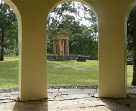 Bailey's Sydney - Tours For People Who Don't Like Tours - Accommodation Gladstone 4