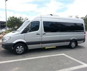 JJ Travel Service - Accommodation Gladstone 0