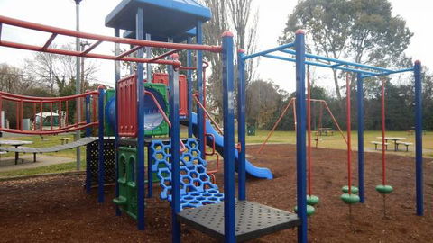 Coronation Park Yass - Accommodation Gladstone 3