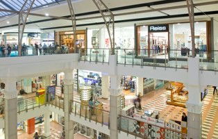 Broadway Shopping Centre - Accommodation Gladstone 1