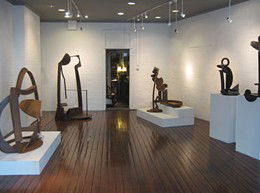 Defiance Gallery II - Paddington - Accommodation Gladstone 2
