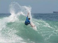 ISurf Newcastle Surf School - Accommodation Gladstone 1