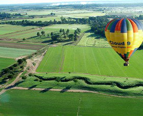 Cloud 9 Balloon Flights - Accommodation Gladstone 1
