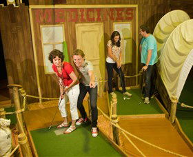 Mega Mini Golf - Accommodation Gladstone 1