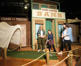 Mega Mini Golf - Accommodation Gladstone 4