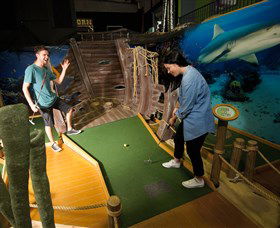 Mega Mini Golf - Accommodation Gladstone 5