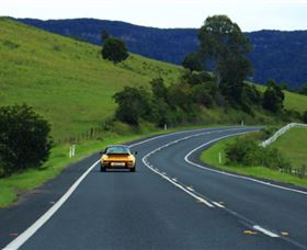 Cliff To Coast Sports Car Drives - Accommodation Gladstone 7