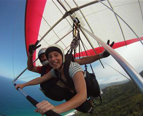 Hang Gliding Oz - Accommodation Gladstone 1