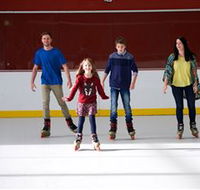 Maximum Skating - Accommodation Gladstone